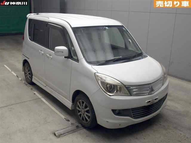 5113 Mitsubishi Delica d2 MB15S 2011 г. (JU Kanagawa)